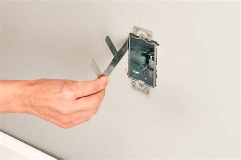 cutting holes in electrical boxes|cutting in electrical box installation.